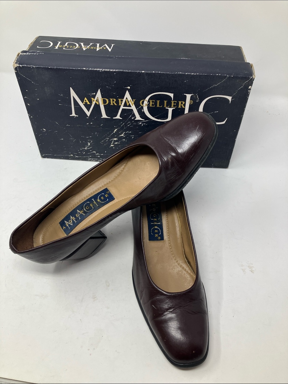 Andrew Geller Magic Sz 7.5B Leather Pumps Chocolate Brown Square Toe Block Heel